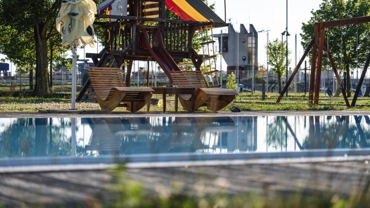 Hotel&Park Divoká Voda Bratislava Exterior foto